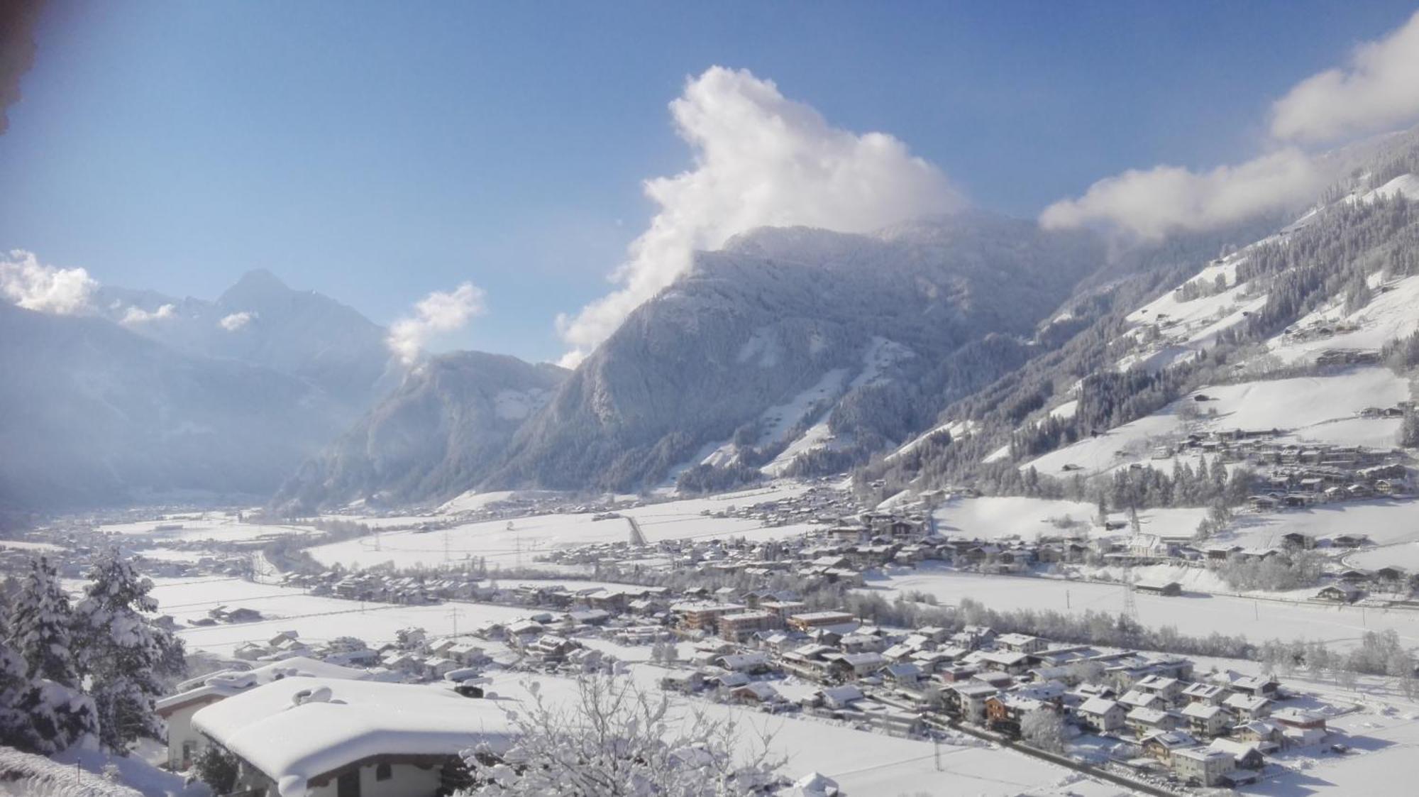 Apartments Zauberberg ไฮน์เซนแบร์ก ภายนอก รูปภาพ